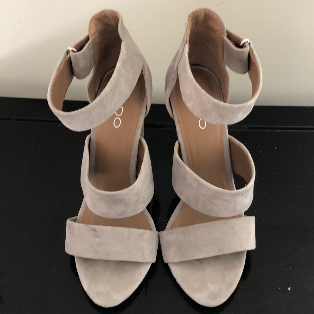 Aldo light gray high heel sandal